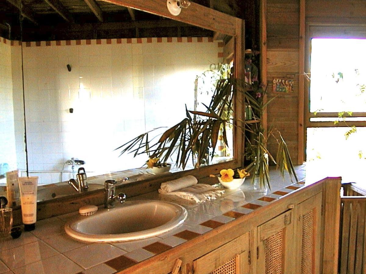 Roatan Bed & Breakfast Apartments West End Εξωτερικό φωτογραφία