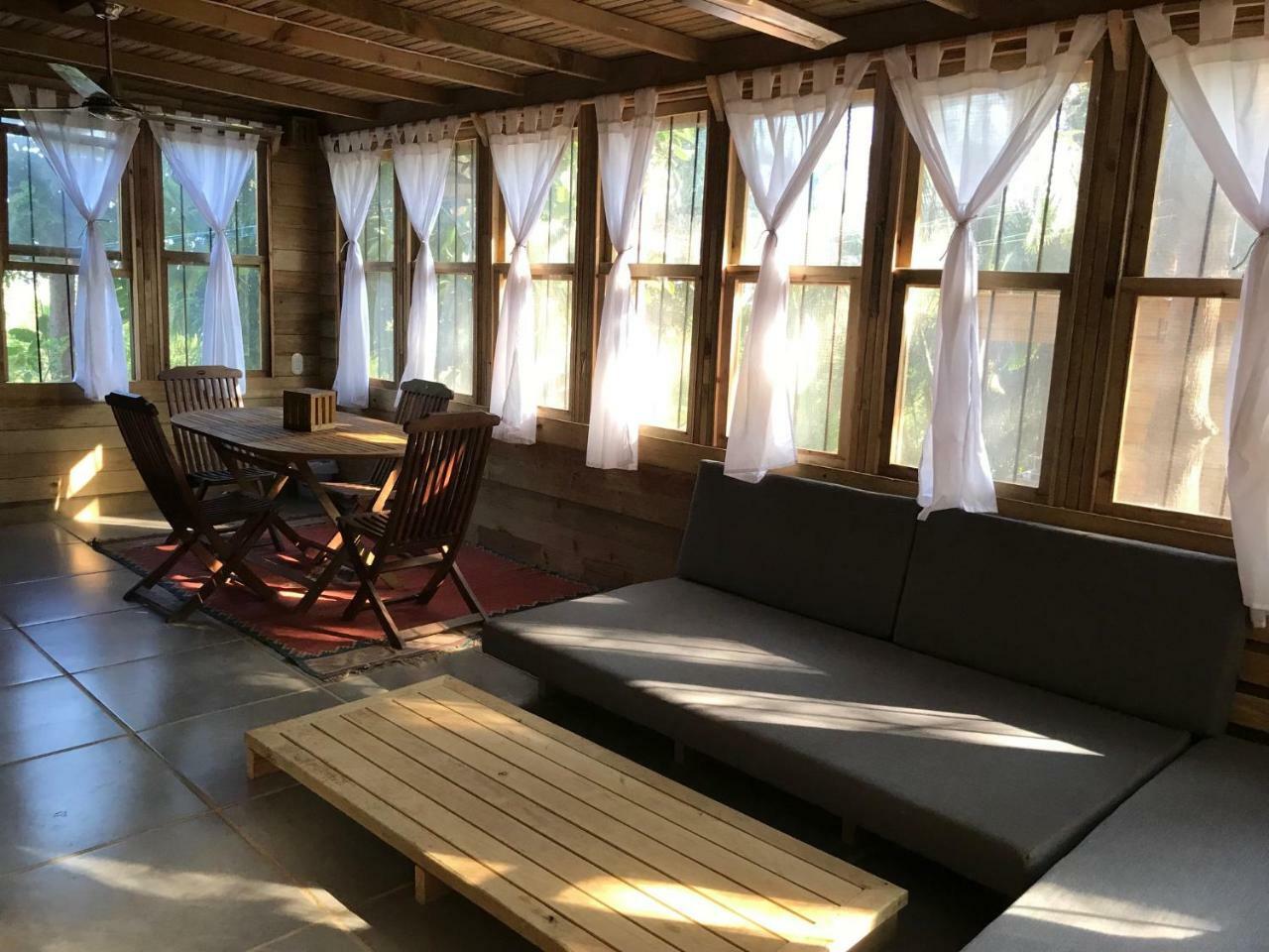 Roatan Bed & Breakfast Apartments West End Εξωτερικό φωτογραφία